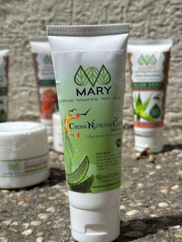 Crema nutritiva cutis aloe vera con filtro solar